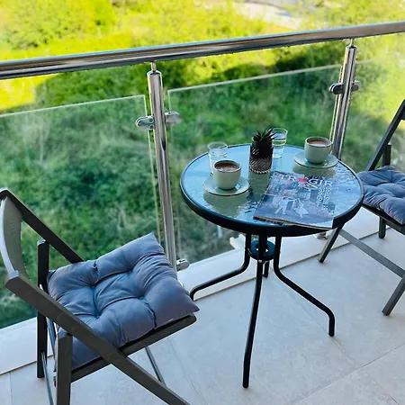 Apartment Clouds Ciovo - 20 Meters From Copacabana *